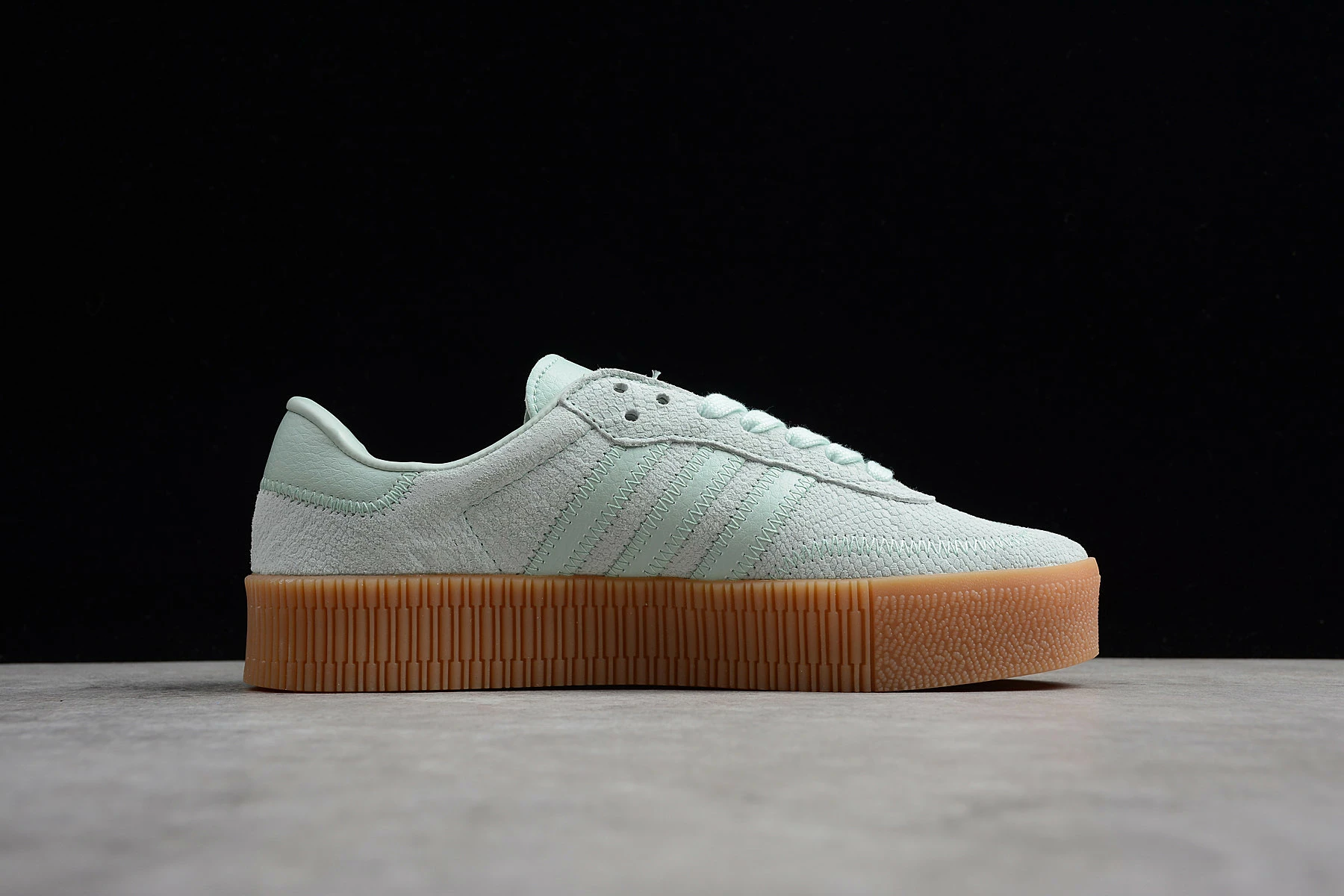 Adidas WMNS Sambarose Vapour Green/Gum B28166 2 Adidas WMNS Sambarose Vapour Green/Gum B28166 - Image 2